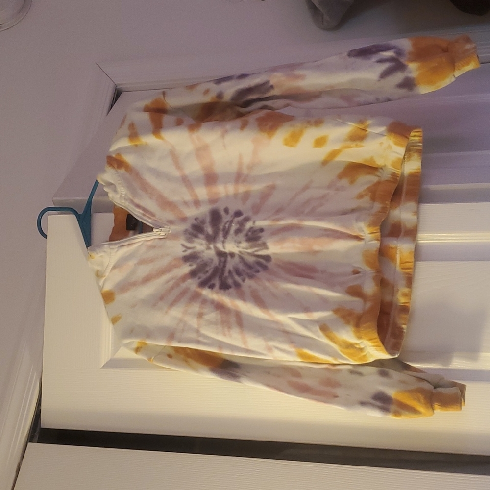 Girl's sweatshirt